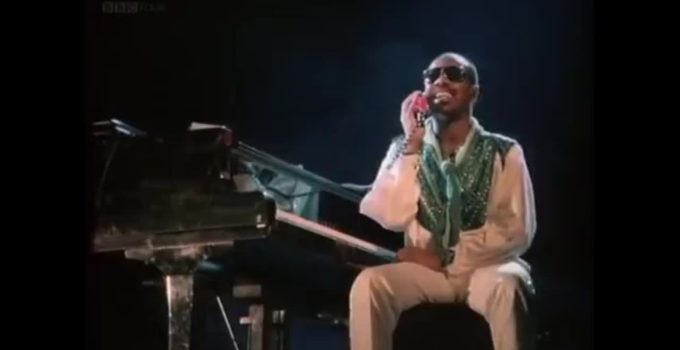 I Just Called to Say I Love You